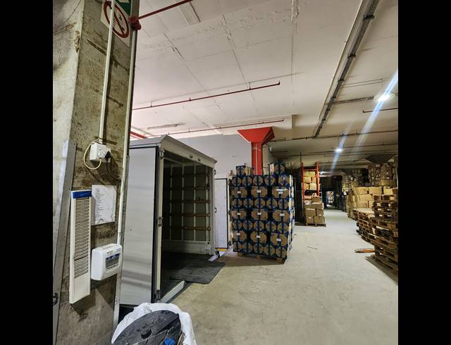 3,312M² WAREHOUSE FOR SALE IN BONELA